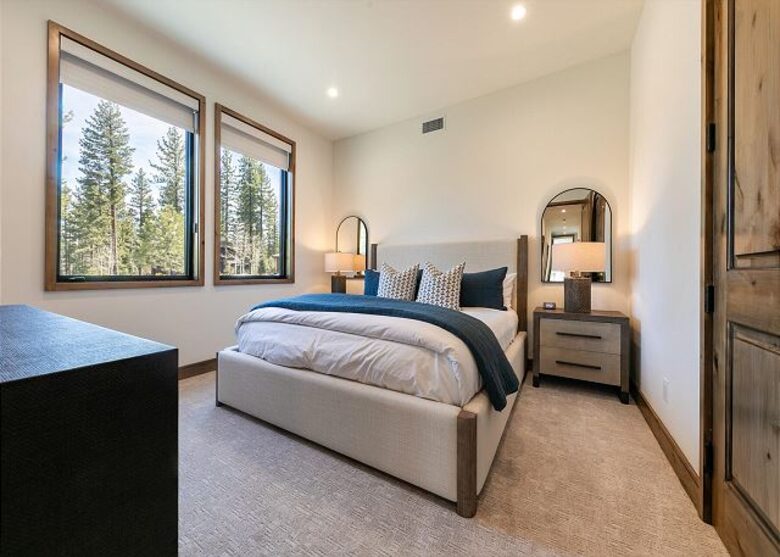 Private Club Mountain Home Near Lake Tahoe - Truckee, California