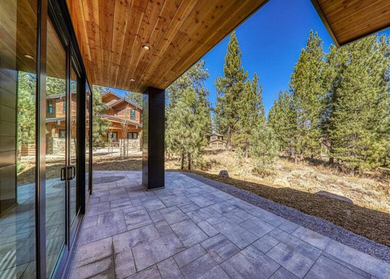 Private Club Mountain Home Near Lake Tahoe - Truckee, California