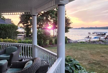 Lakefront Chautauqua Estate with Pool and Dock - Lakewood, New York