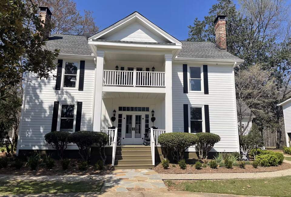 Historic Georgia Estate with Event Barn - Newnan, Georgia