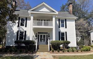 Historic Georgia Estate with Event Barn - Newnan, Georgia