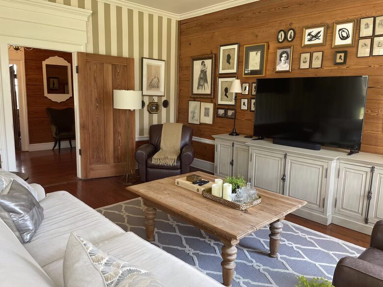 Historic Georgia Estate with Event Barn - Newnan, Georgia