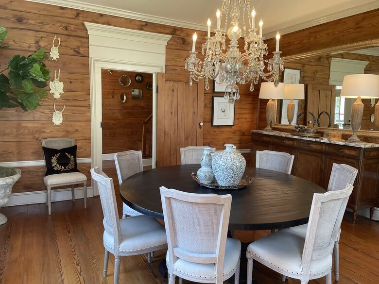 Historic Georgia Estate with Event Barn - Newnan, Georgia