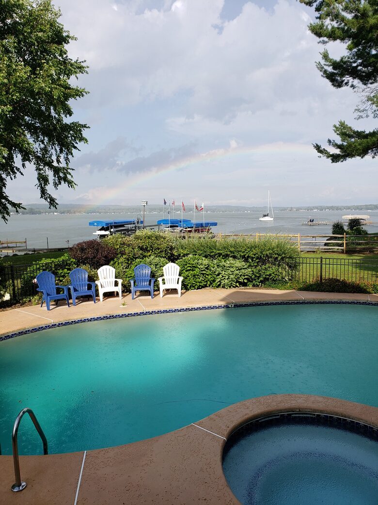 Lakefront Chautauqua Estate with Pool and Dock - Lakewood, New York