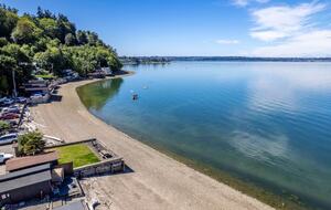 Tacoma Beachfront Home - Tacoma, Washington