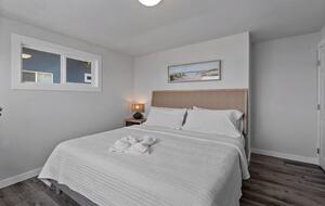 Tacoma Beachfront Home - Tacoma, Washington