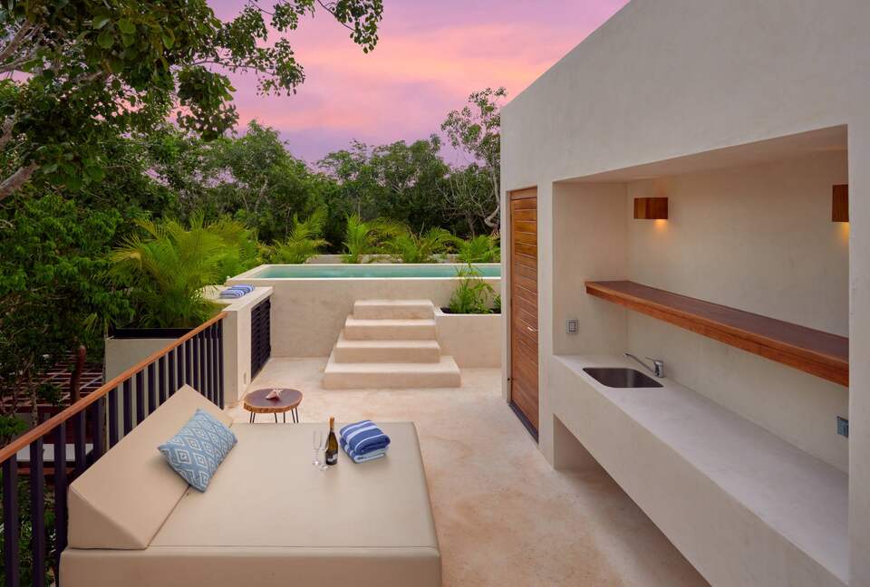 Modern Tulum Retreat with Rooftop Pool in Aldea Zamá - Tulum, Mexico