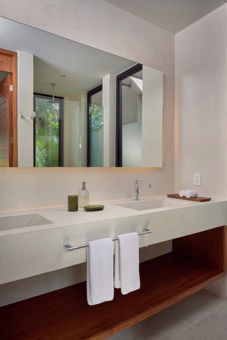 Modern Tulum Retreat with Rooftop Pool in Aldea Zamá - Tulum, Mexico