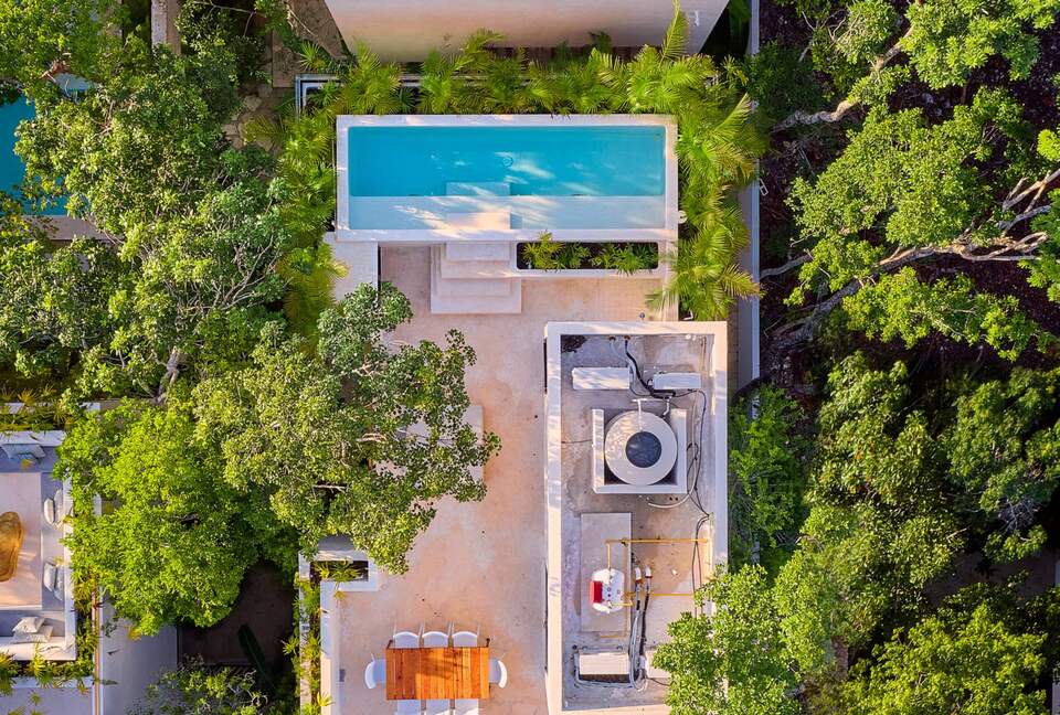 Modern Tulum Retreat with Rooftop Pool in Aldea Zamá - Tulum, Mexico