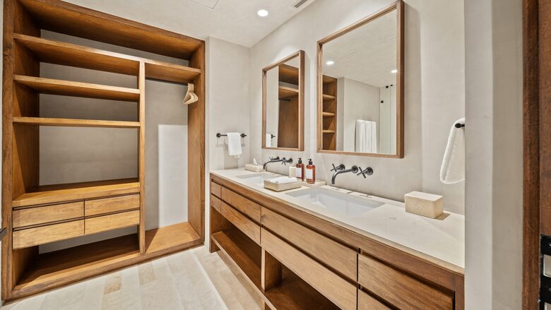 UAVI Pacific Residence - Higuera Blanca, Mexico