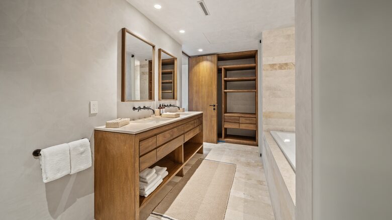 UAVI Pacific Residence - Higuera Blanca, Mexico