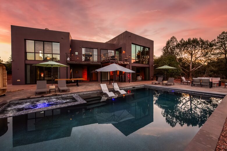 Bella Vista: A Luxury Desert Retreat with Red Rock Views & Resort Style Backyard - Sedona, Arizona