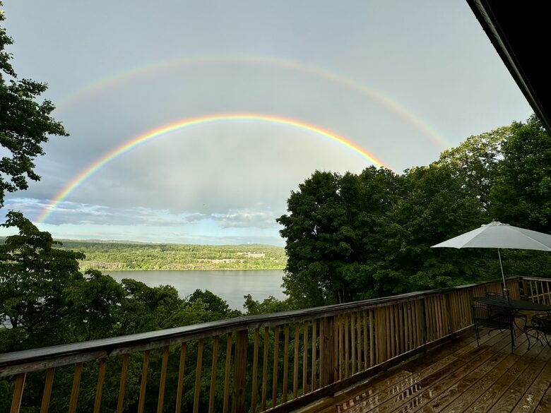 Classic Hudson River Home and Pool - Highland, New York