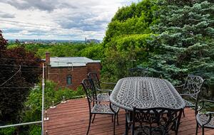 Mid century cottage on Mount Royal with stunning view - Outremont, Montreal, Canada