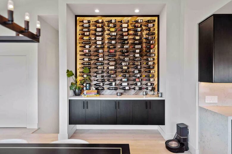 Custom Studio City Hillside Oasis with Pool and Recording Studio - Studio City, California