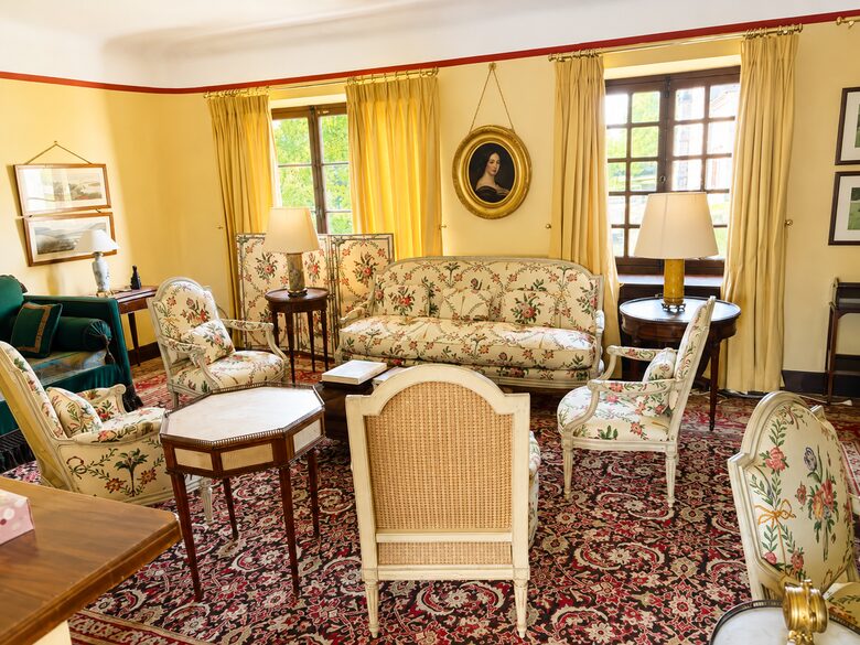 The Historic Dowager House at Château de Bandeville - St Cyr sous Dourdan, France