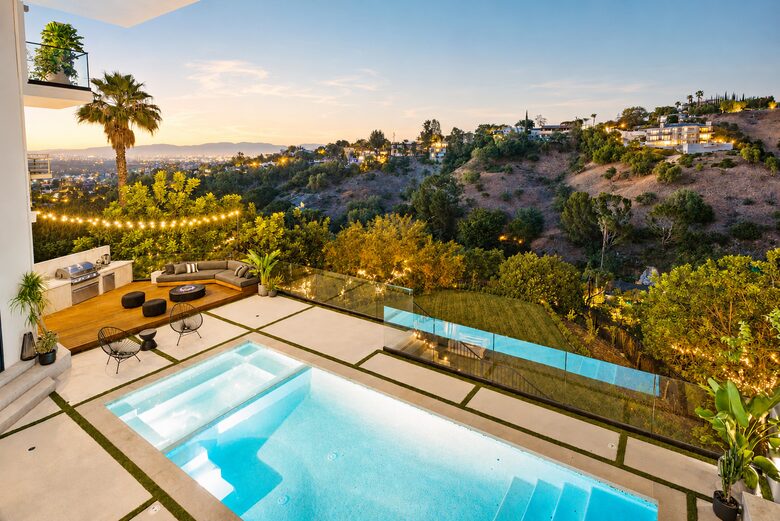 Custom Studio City Hillside Oasis with Pool and Recording Studio - Studio City, California