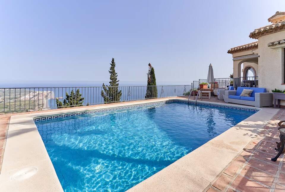 Sea View Villa Above Salobreña - Salobreña, Granada, Spain