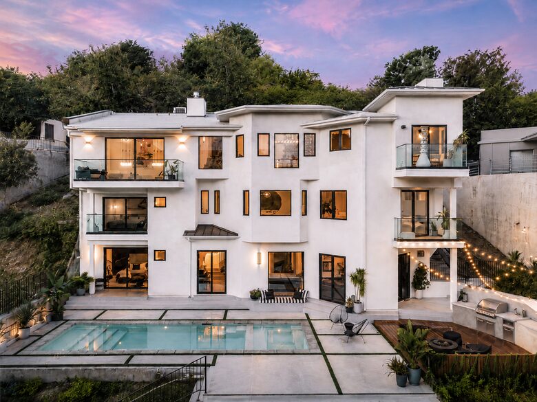 Custom Studio City Hillside Oasis with Pool and Recording Studio - Studio City, California