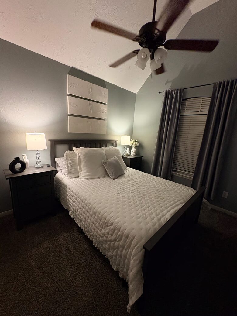 The Woodlands Retreat with Private Hot Tub - The Woodlands, Texas