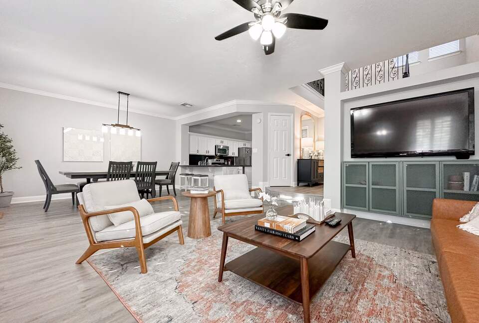 The Woodlands Retreat with Private Hot Tub - The Woodlands, Texas