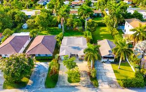 Japandi Oasis Near Miami Beaches - Miami, Florida