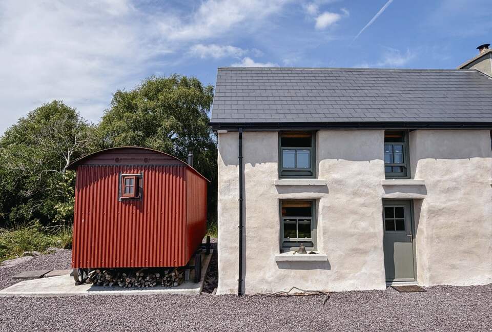 Stone Cottage Overlooking Beara - Sneem, Ireland