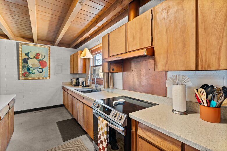 Midcentury Santa Fe Oasis near the Plaza - Santa Fe, New Mexico