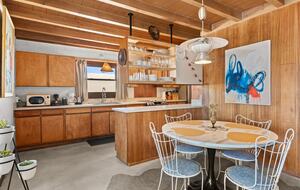 Midcentury Santa Fe Oasis near the Plaza - Santa Fe, New Mexico