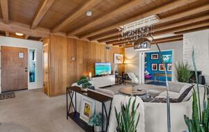 Midcentury Santa Fe Oasis near the Plaza - Santa Fe, New Mexico