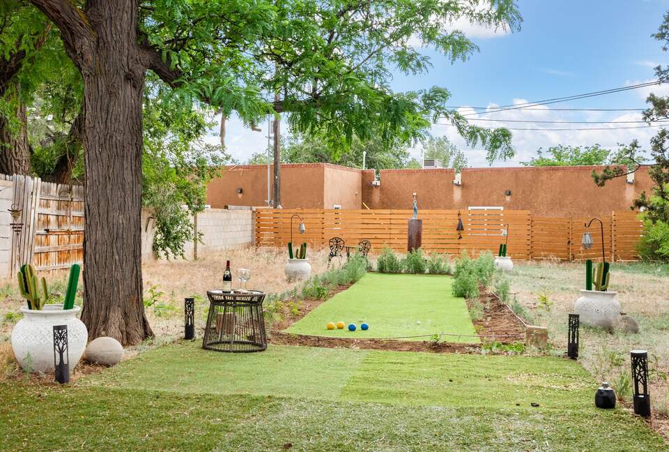 Midcentury Santa Fe Oasis near the Plaza - Santa Fe, New Mexico