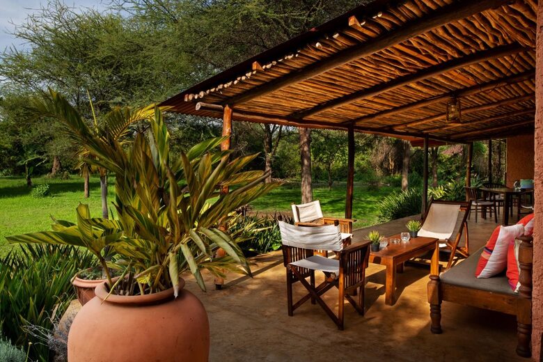 Private Courtyard Villa with Chef at Kili Golf - Usa River, Tanzania