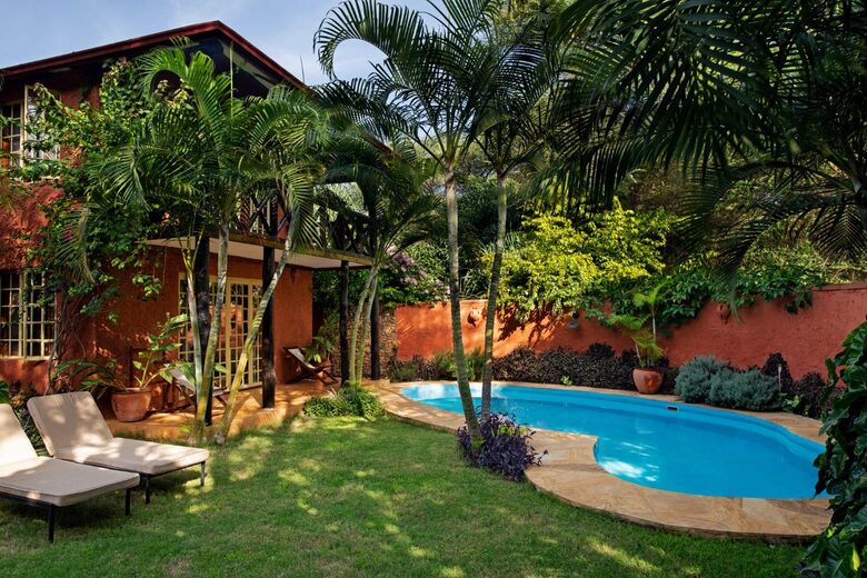 Private Courtyard Villa with Chef at Kili Golf - Usa River, Tanzania