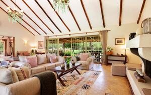 Private Courtyard Villa with Chef at Kili Golf - Usa River, Tanzania