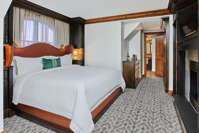 St. Regis 2 Bedroom Residence - Aspen, Colorado