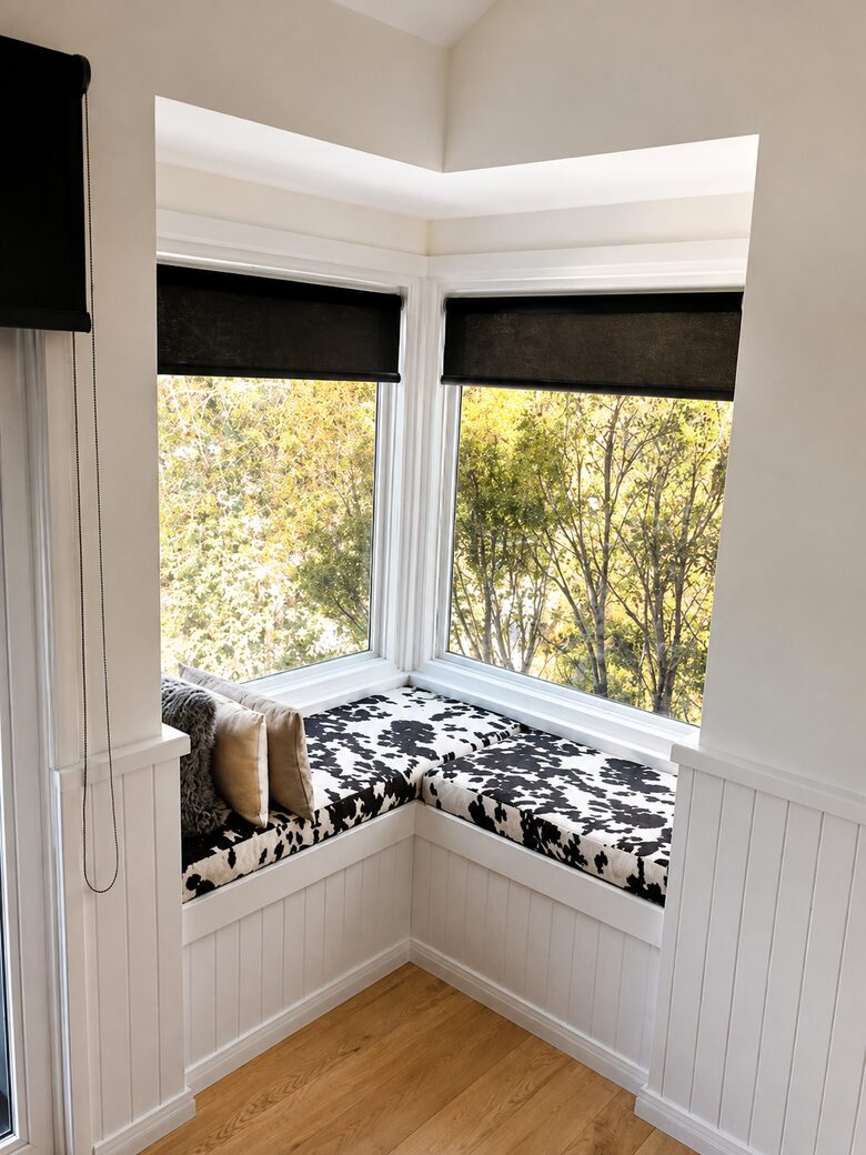 Three-Level Thredbo Alpine Chalet near Ski Lifts - Thredbo, Australia