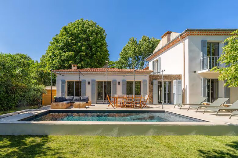 Villa Rotonde â A Secret Garden in the Heart of Aix-en-Provence - Aix-en-Provence, France