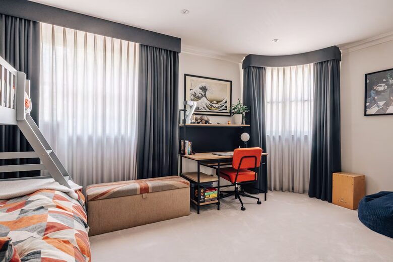 Distinguished Grade II Listed Belgravia Townhouse - London, United Kingdom