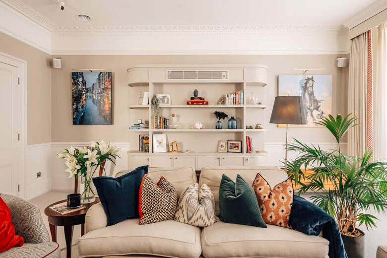 Distinguished Grade II Listed Belgravia Townhouse - London, United Kingdom