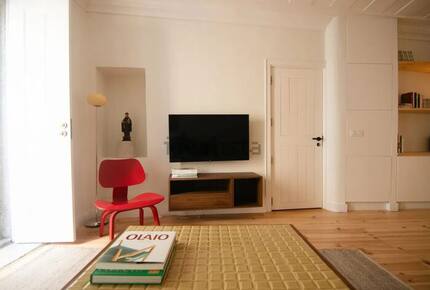 Contemporary Lisbon Stay - Lisbon, Portugal