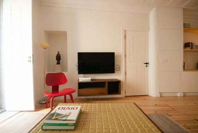 Contemporary Lisbon Stay - Lisbon, Portugal