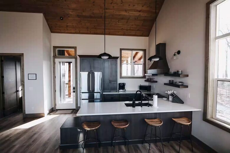 Designer Wears Valley Escape - Sevierville, Tennessee