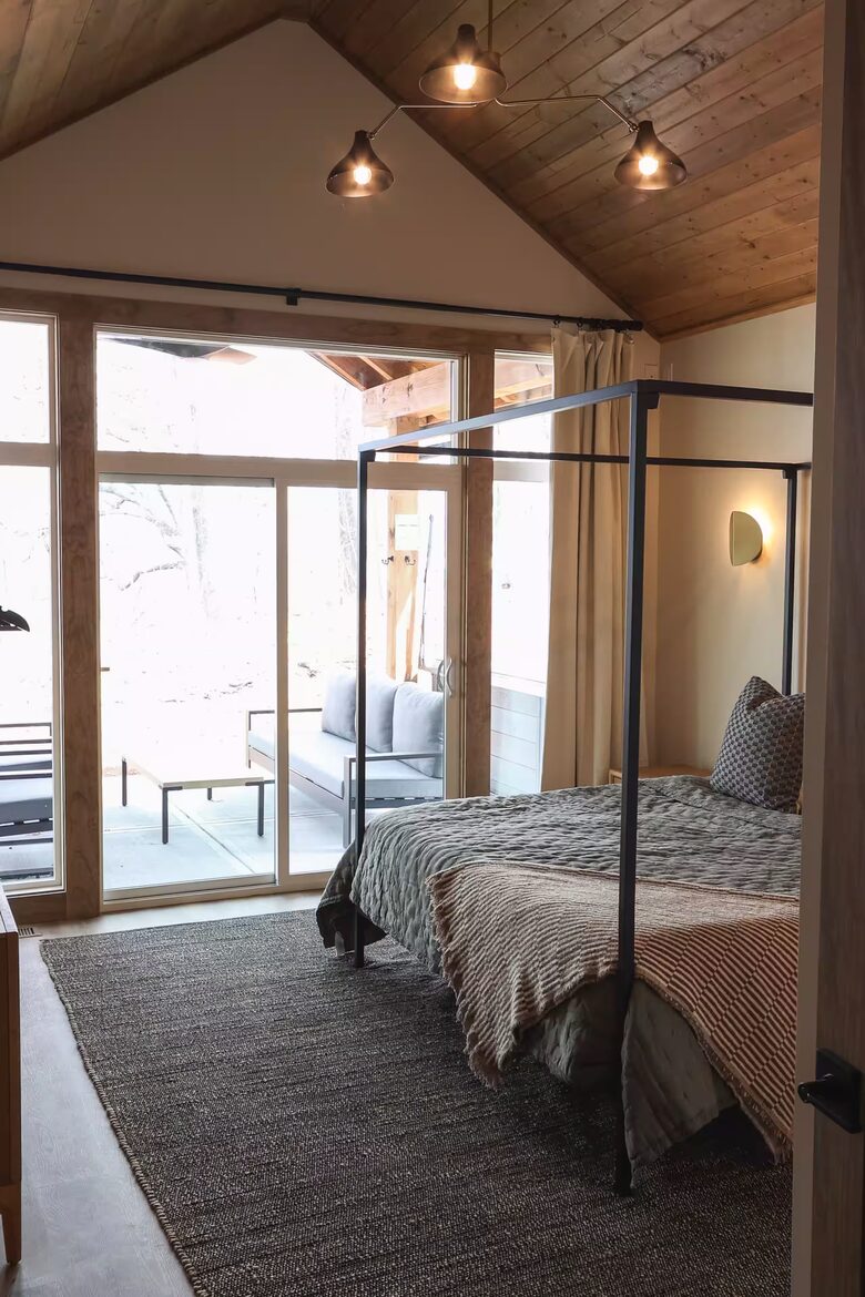 Designer Wears Valley Escape - Sevierville, Tennessee