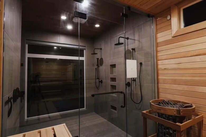 Designer Wears Valley Escape - Sevierville, Tennessee