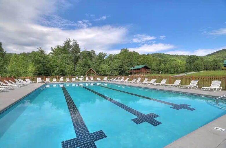Designer Wears Valley Escape - Sevierville, Tennessee