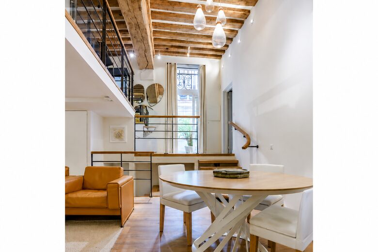 Saint Louis Island Luxe - Paris, France