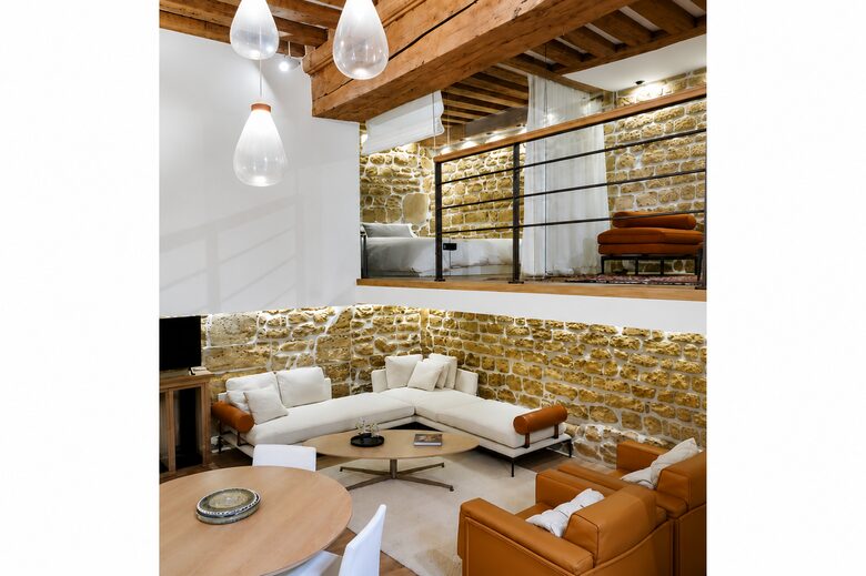 Saint Louis Island Luxe - Paris, France