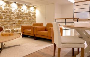 Saint Louis Island Luxe - Paris, France