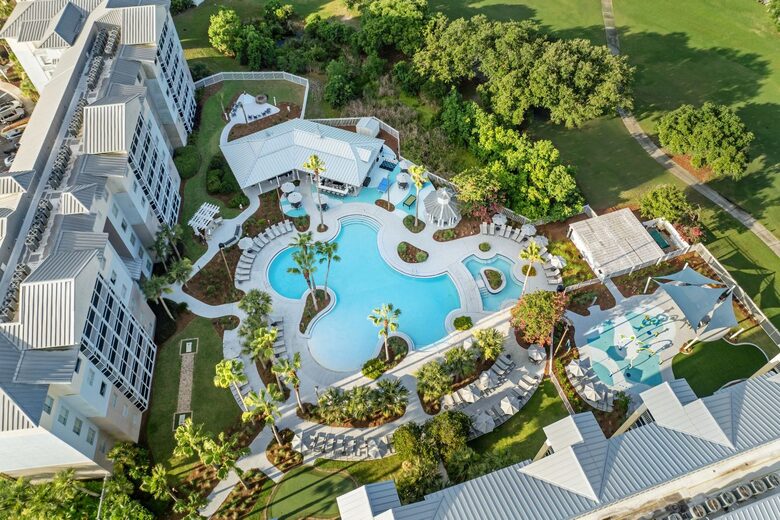 Marriott's Legends Edge at Bay Point | 2 Bedroom Villa - Panama City Beach, Florida