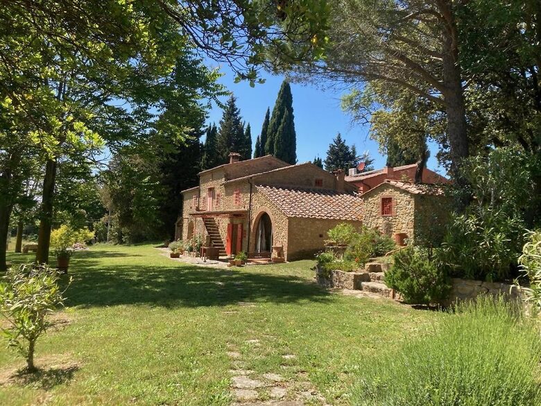 Eighteenth Century Tuscan Farmhouse with Olive Grove - Guardistallo, Italy